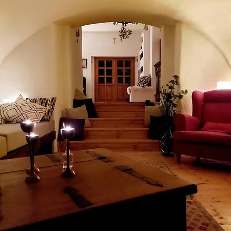 بيت للعطل Am Weinberg By Interhome Köveskál