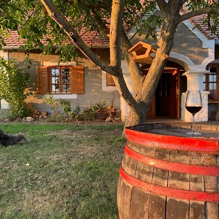 Am Weinberg By Interhome בית נופש