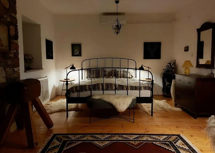 Am Weinberg By Interhome בית נופש Köveskál