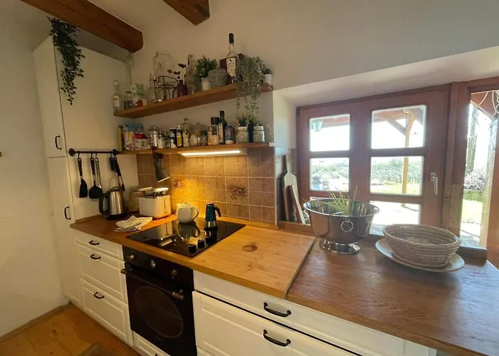 בית נופש Am Weinberg By Interhome