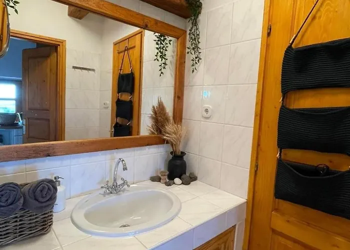 Am Weinberg By Interhome בית נופש Köveskál